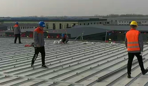 2017 4 その他江苏 ハゼ折板屋根架台 4.72MW太陽エネルギー プロジェクト